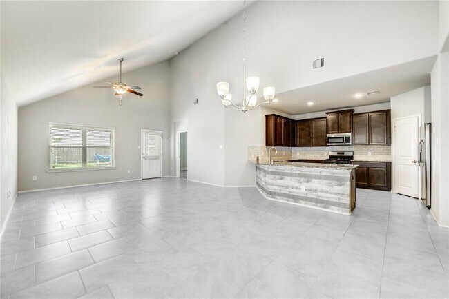 Building Photo - 23815 Rivage Ridge Dr