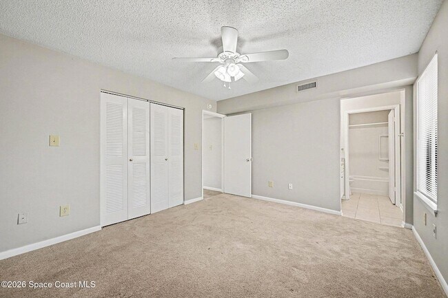 Building Photo - 3590 Sable Palm Ln