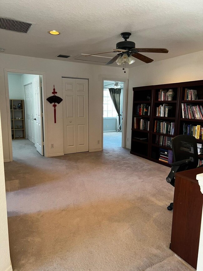 Building Photo - 11174 Winding Pearl Way