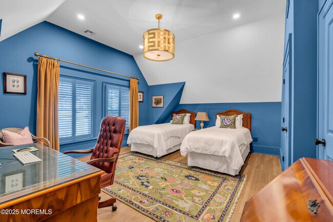 Building Photo - 15 West St