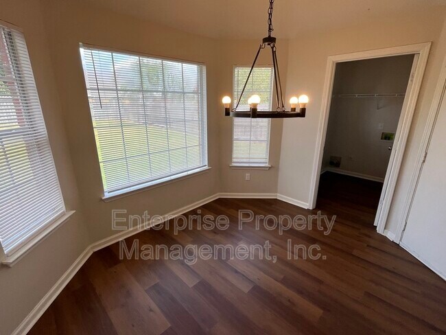 Building Photo - 5628 Autumn Valley Dr