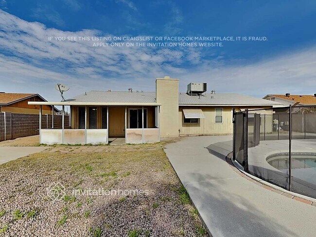 Building Photo - 9023 W Harmont Dr