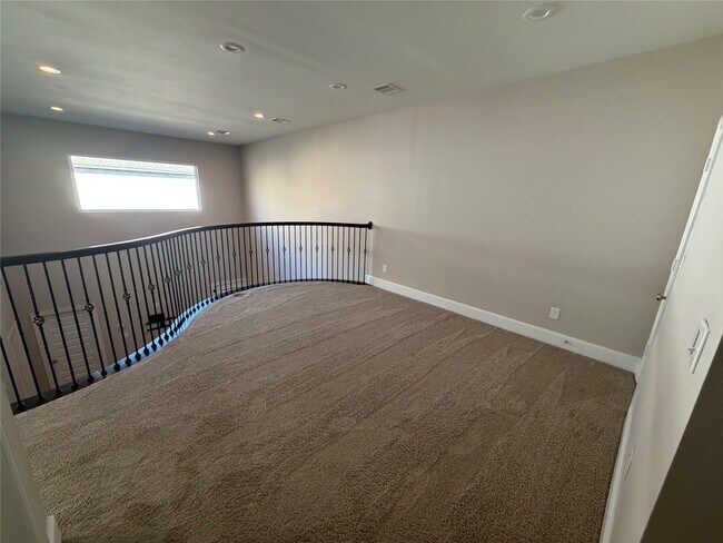 Building Photo - 3303 Kilgore St