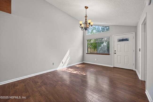 Building Photo - 10711 Whispering Woods Pl