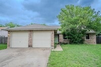 Building Photo - 12403 Tree Line Dr