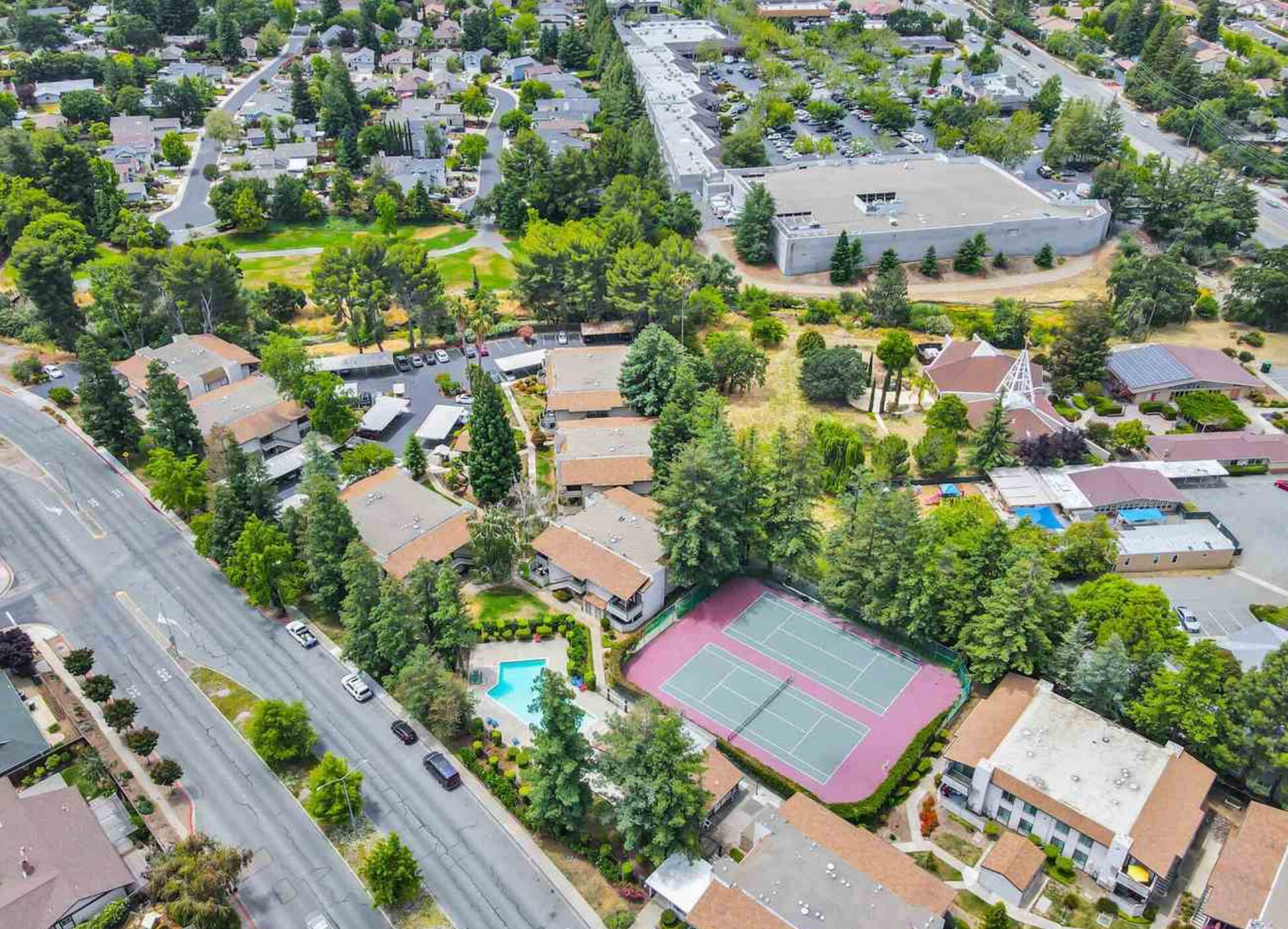 Building Photo - 5460 Concord Blvd