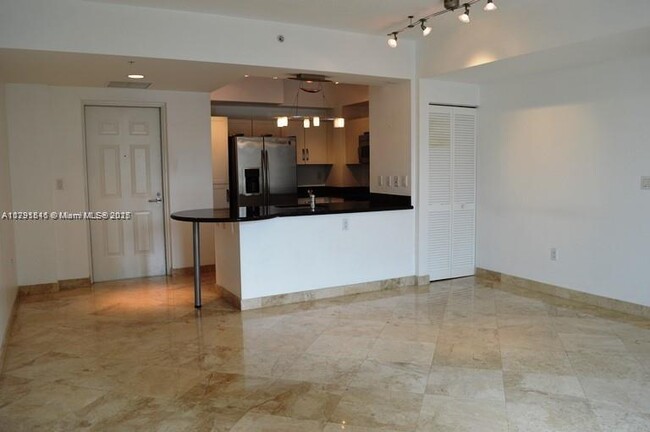 Building Photo - 7275 SW 89th St