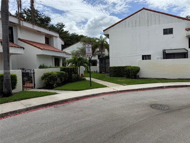 Building Photo - 11749 Terra Bella Blvd