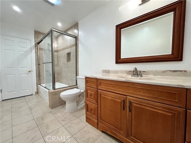 Building Photo - 28619 Golden Meadow Dr