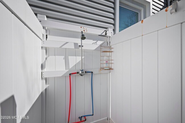 Building Photo - 500 Evergreen Ave