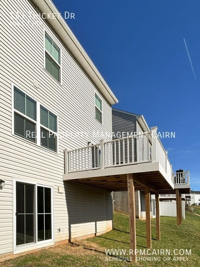 Building Photo - 133 Thicket Dr