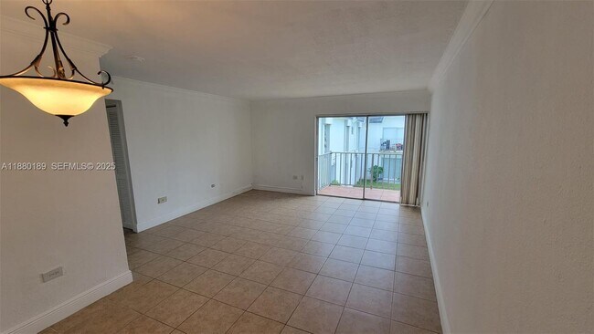 Building Photo - 7232 SW 94th Pl