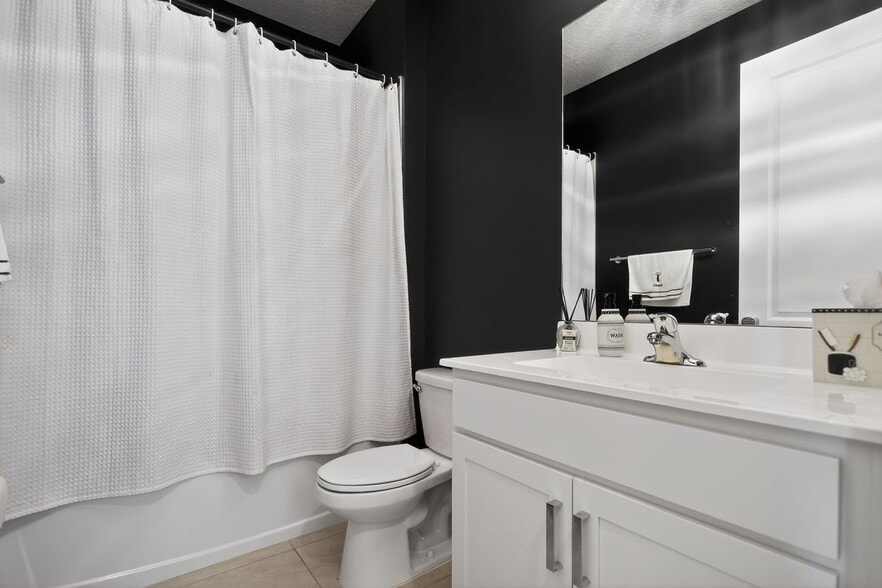 Building Photo - 4191 Bonita Way