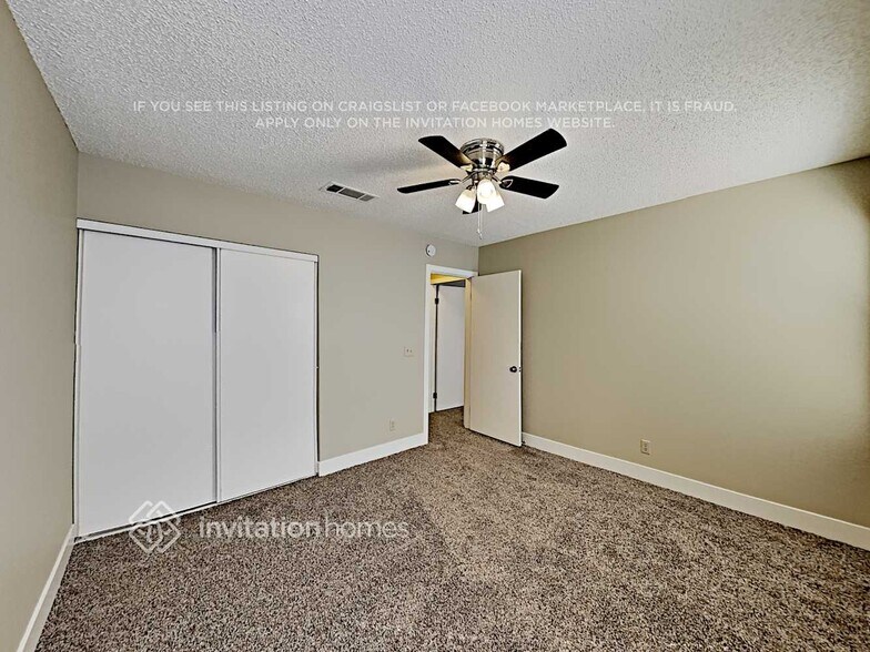 Building Photo - 1401 Lucia Dr