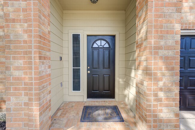 Building Photo - 12415 Silversmine Dr