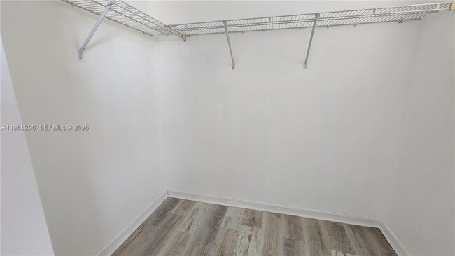 Building Photo - 411 SW 120th Ave