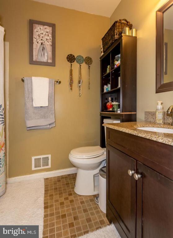 Building Photo - 13662 Barren Springs Ct