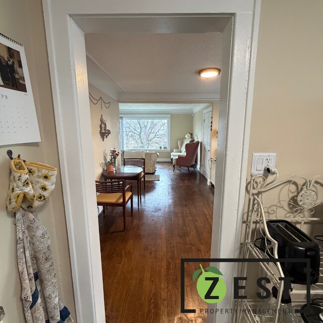 Building Photo - 5025 Somerset Ave