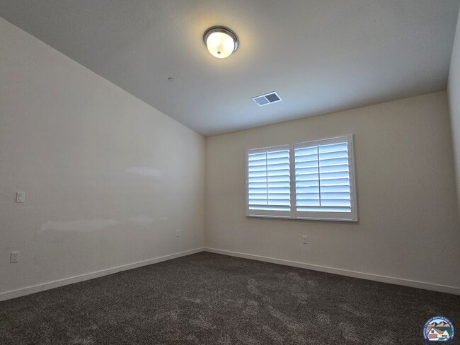 Building Photo - 2403 Dale Ct