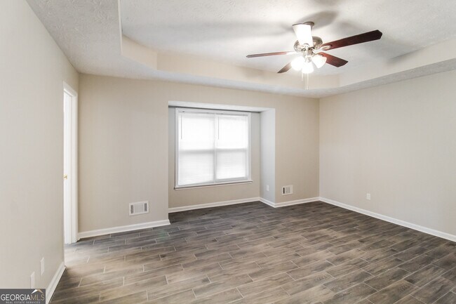 Building Photo - 145 Cardell Farms Rd