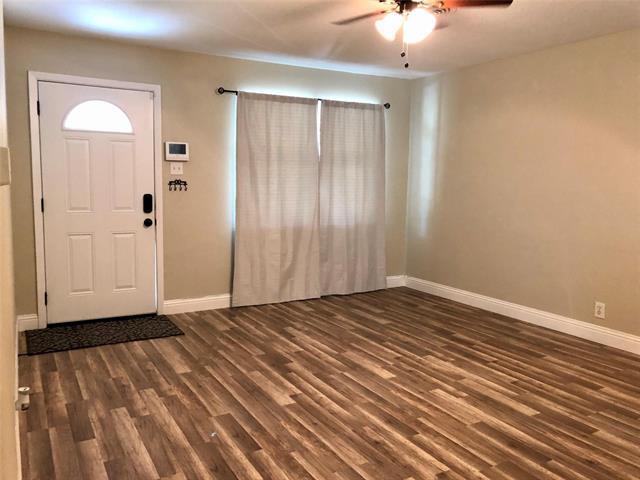 Building Photo - 2127 E Mitchell St