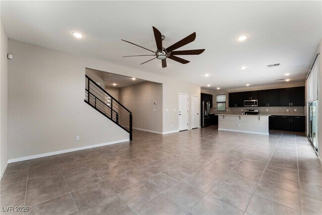 Building Photo - 545 Ruby Mesa Ave