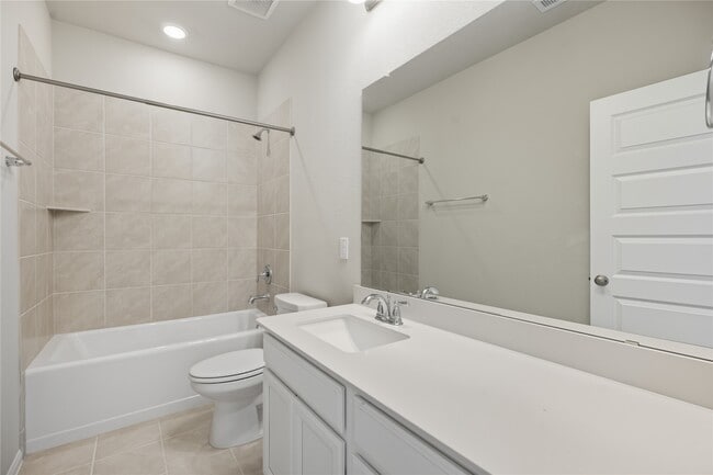 Building Photo - 719 Sandy Bay Ln