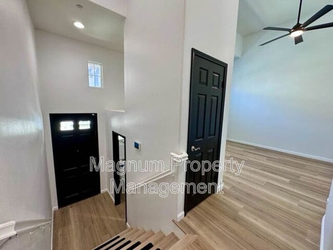 Building Photo - 33620 Willow Haven Ln