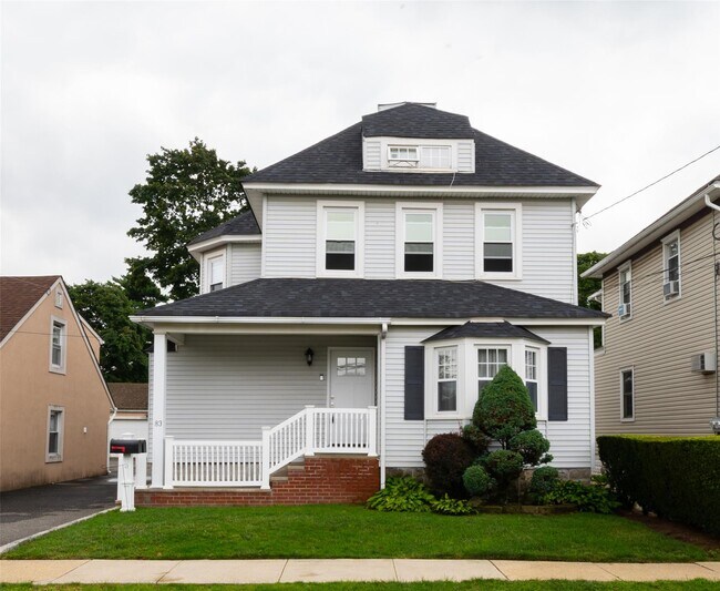 Building Photo - 83 Mill River Ave