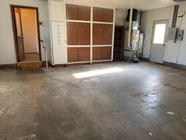 Building Photo - Single Story House in Stayton