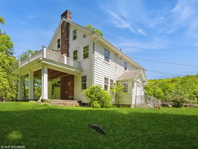 Building Photo - 155 Horton Rd