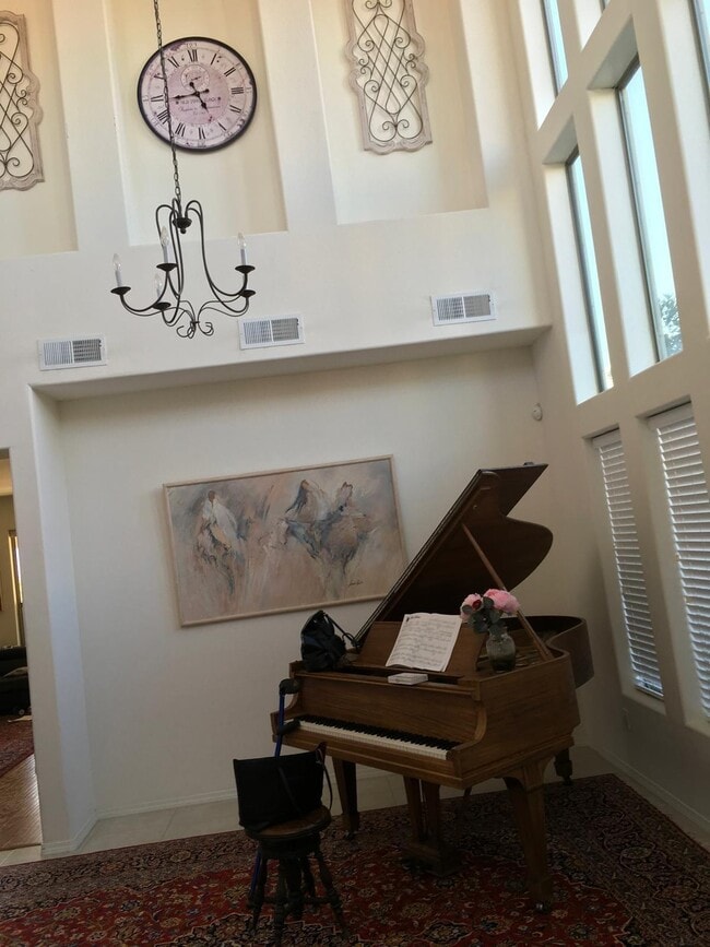 Building Photo - 1124 San Augustin Dr