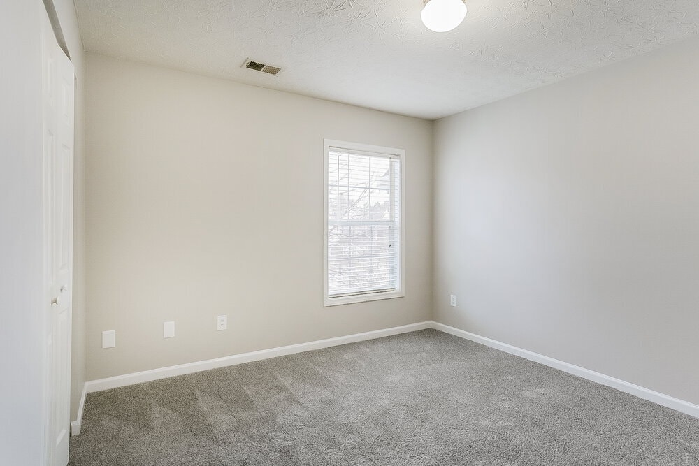 Building Photo - 95 Golden Pine Rd