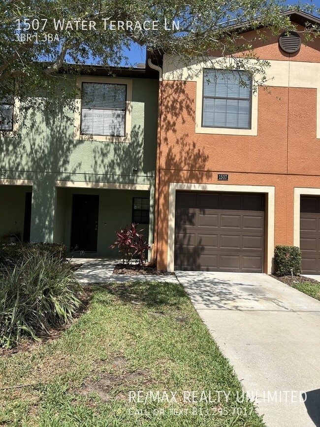 Primary Photo - 1507 Water Terrace Ln