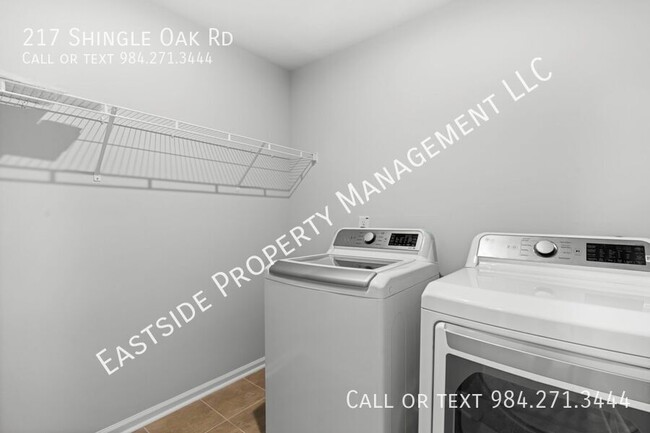 Building Photo - 217 Shingle Oak Rd