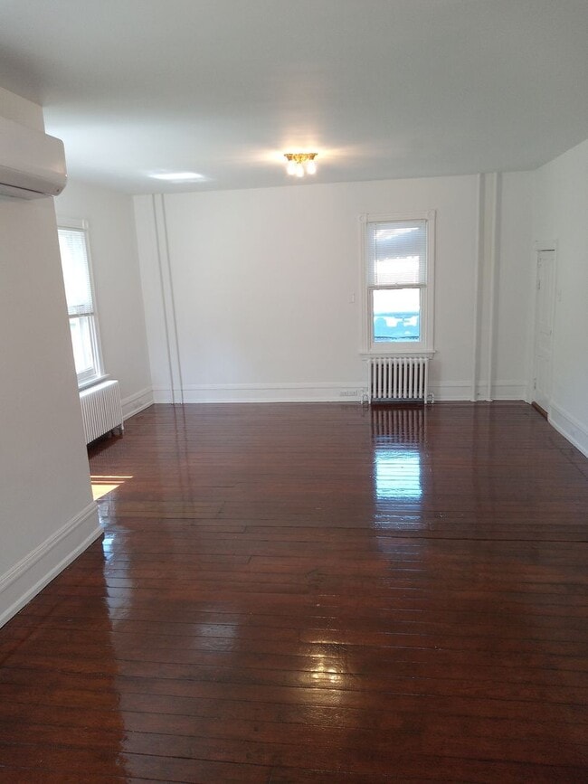 Building Photo - Renovated/Restored Upper Gwynedd Single Home for Rent!