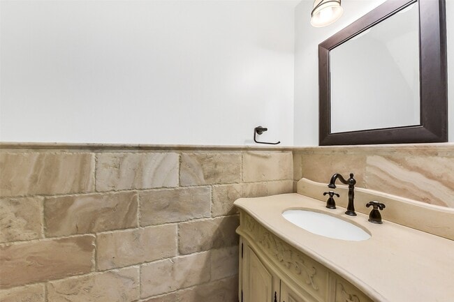 Building Photo - 4408 Mildred St