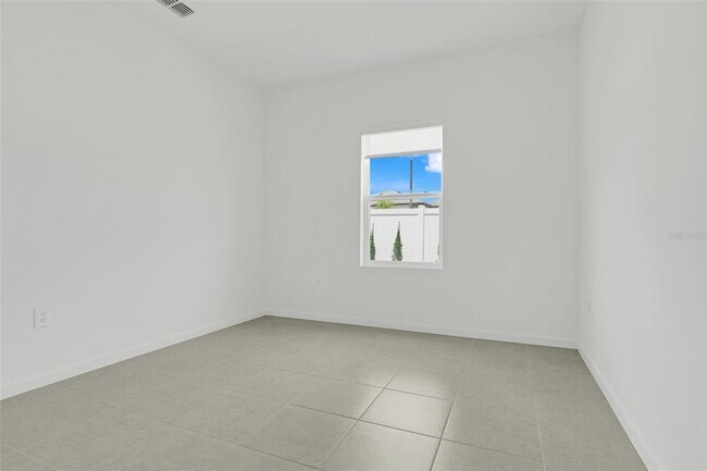 Building Photo - 2083 Gold Dust Dr