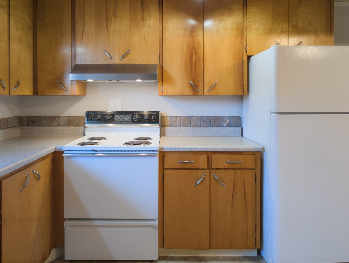 Kitchen - 124 Rogers St NW