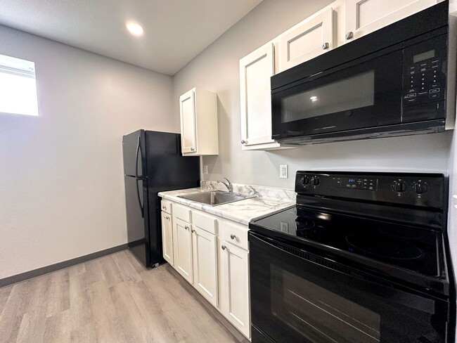 Building Photo - 1 bedroom 1 bath