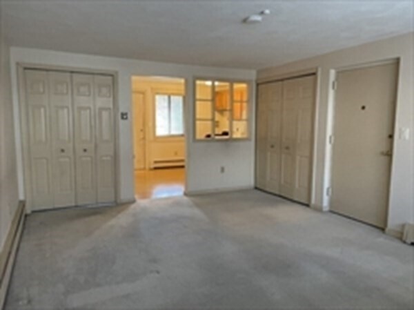 Building Photo - 30a Colonial Dr