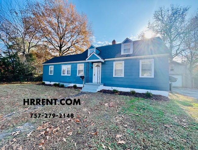 Primary Photo - Adorably Renovated 3 Bedroom 1 Bath Single...