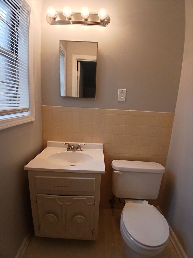 Building Photo - Charming 3-Bedroom Home in Desirable Ralei...