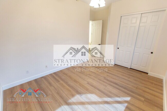 Building Photo - 13458 W Coronado Rd