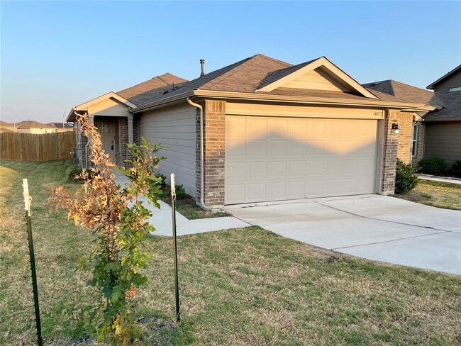 Building Photo - 14013 Heywood Dr