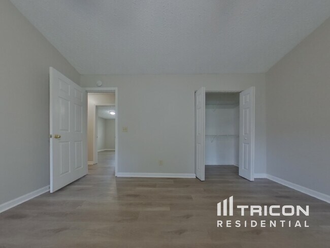 Building Photo - 3436 Lochness Ln
