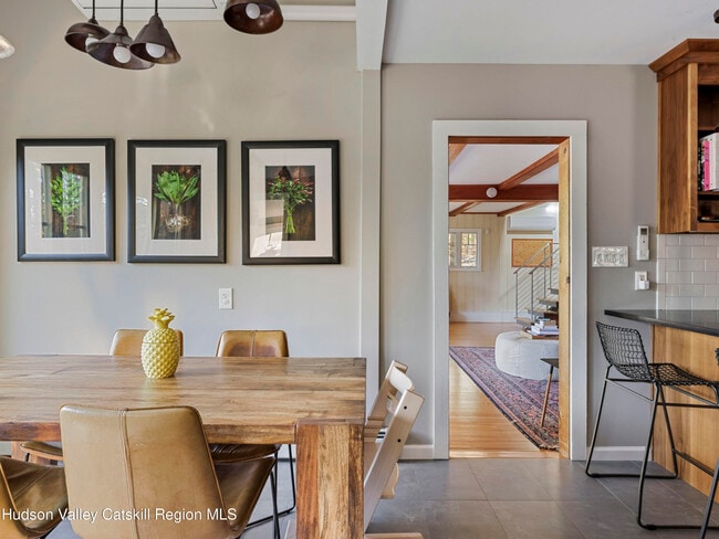 Building Photo - 20 Sherman Rd