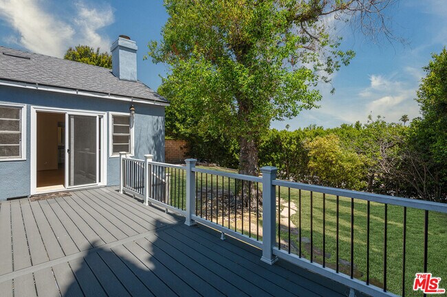 Building Photo - 5572 Bradna Dr