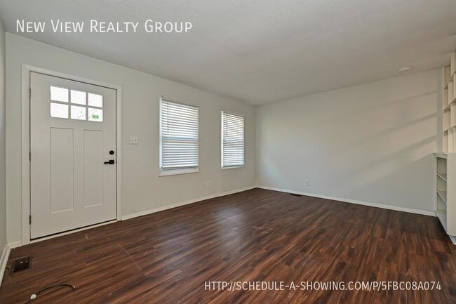 Building Photo - 4100 Dinglewood Ave