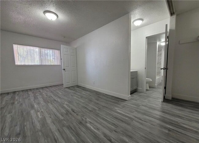 Building Photo - 740 N 11th St